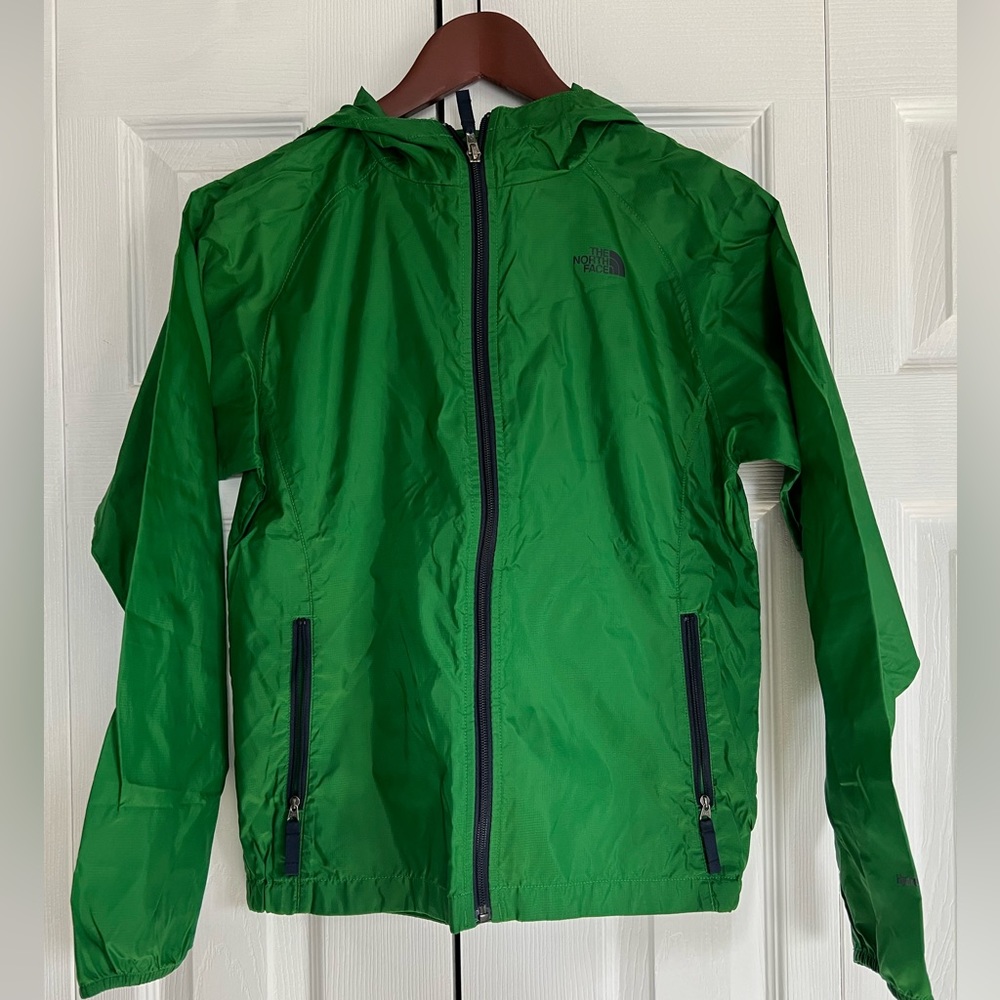 Kids North Face windbreaker. Size Lg 14/16. Excellent condition. Kelly green.